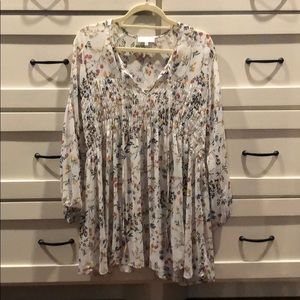 Grace & Lace Floral Tunic